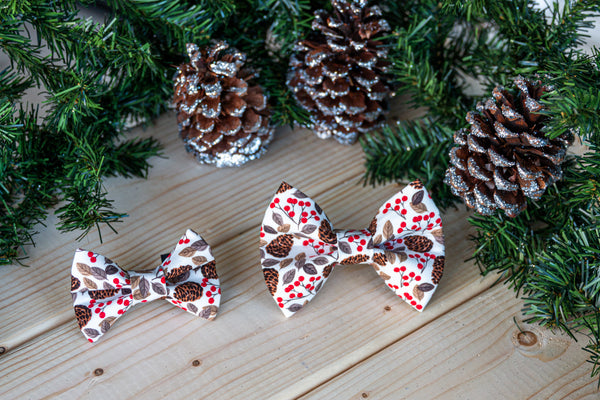 Holly and Berries Bow Tie